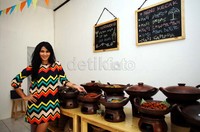 Nova yang kini lebih banyak menghabiskan waktunya dengan stay di Pulau Dewata itu memilih berbisnis kuliner dan berencana akan membuka cabang kedua di Bali.