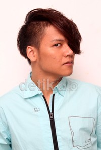 Rambut masa kini Ilham. Gus Mun/detikHOT.