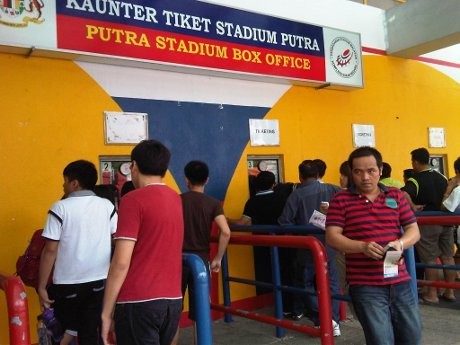 Piala Sudirman 2013 Dimulai, Penonton Masih Minim Piala Sudirman 2013 Dimulai, Penonton Masih Minim