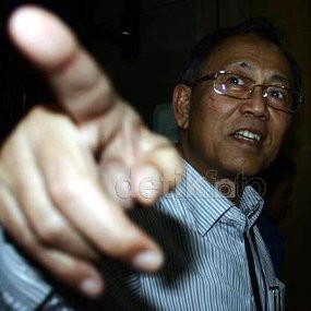 11 Jam Diperiksa KPK, Dada Enggan Banyak Komentar