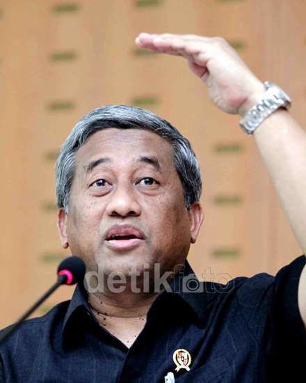 Kurikulum 2013 Diprioritaskan untuk Sekolah Eks RSBI & Akreditasi A
