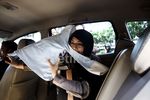 Tri Kurnia Puspita Sambangi KPK