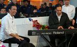 Jokowi dan Gita Jadi Pembawa Berita