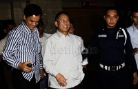 Dada Rosada keluar gedung KPK. Lamhot Aritonang/detikFoto.