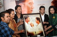 Menurut saya beliau (Jokowi) adalah inspirator. Saya membuat film ini berdasarkan referensi keluarga dan 15 hingga 20 buku serta riset selama 2 bulan, tuturnya. Gus Mun/detikHOT.
