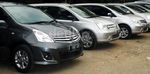 Komunitas Nissan Livina Kumpul di SCBD