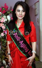 Cici Paramida, Ikon Anti-aging