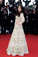 Keanggunan Selebriti di Festival Film Cannes Hari ke-6