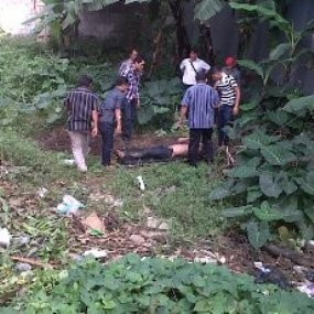 Mayat Pria Bertato Naga Telungkup di Kebun Pisang