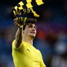 Tepis Rumor Barcelona, Hummels Akan Bertahan di Dortmund