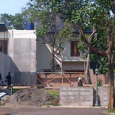 Rumah Luthfi Hasan Ishaaq di Kebagusan Atas Nama Orang Lain