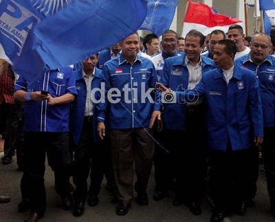 Lengkapi Berkas Bacaleg, PAN Hanya Ubah 15 Persen Nama