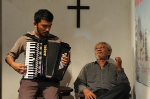 Risky Summerbee and the Honeythief Menulis Scoring Musik Film Optatissimus