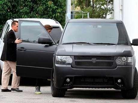 Justin Bieber dan Mobil Bling-blingnya