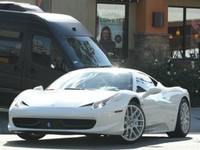 Justin Bieber dan Mobil Bling-blingnya