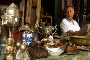 Surga Barang Antik di Solo, Ya Pasar Triwindu