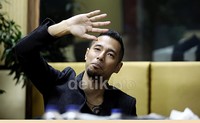 Pelantun 'Kini' itu terlihat selalu bersemangat jika bicara soal musik.