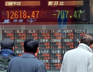 Ada Badai, Bursa Hong Kong Baru Buka Nanti Sore