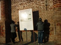 Di sana juga ada menara peninggalan dari abad ke-17. Konon menurut masyarakat setempat, jika meletakan tangan dan berdoa di sana maka permintaannya akan terkabul (Nurul/detikTravel)