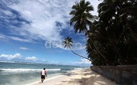Pulau Miangas memilik pesona pantai yang sangat indah.