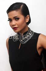 Lentiknya Bulu Mata Citra Skolastika