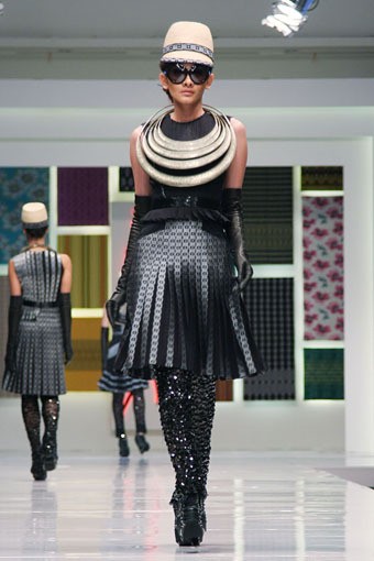 Jakarta, Indonesia - 15 Mei 2013. Didi Budiardjo Claire de Lune. Cita Tenun Indonesia. Jakarta Fashion & Food Festival 2013 at Grand Ballroom Harris Hotel. Kelapa Gading. Jakarta. [Foto: Mohammad Abduh/Wolipop]