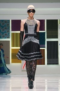 Jakarta, Indonesia - 15 Mei 2013. Didi Budiardjo Claire de Lune. Cita Tenun Indonesia. Jakarta Fashion & Food Festival 2013 at Grand Ballroom Harris Hotel. Kelapa Gading. Jakarta. [Foto: Mohammad Abduh/Wolipop]