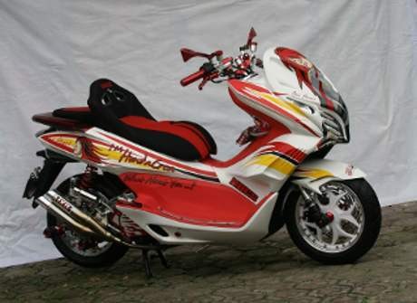 Agnes Monica Jadi Inspirasi Honda PCX150 - Halaman 6