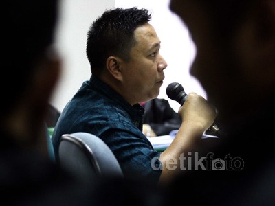 Sukotjo Bambang Bersaksi untuk Irjen Djoko
