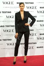 Pesona Irina Shayk di Red Carpet
