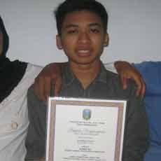 Anak PRT di Tuban Raih Nilai UN Tertinggi se-Jawa Timur