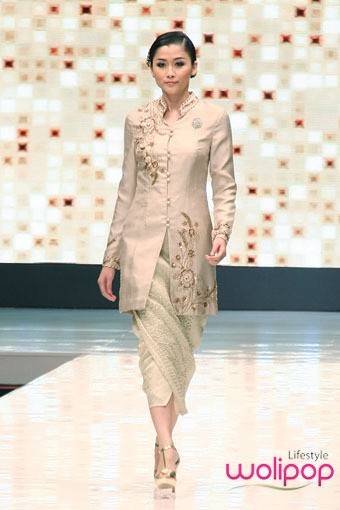 Jakarta, Indonesia - 16 Mei. Zainal Songket Warna Sriwijaya. Jakarta Fashion & Food Festival 2013 at Grand Ballroom Harris Hotel. Kelapa Gading. 16 Mei 2013. Jakarta. [Foto: Mohammad Abduh/Wolipop]