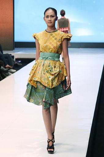 Jakarta, Indonesia - 16 Mei. Phillip Iswardono The Journey to the north sea. Jakarta Fashion & Food Festival 2013 at Grand Ballroom Harris Hotel. Kelapa Gading. 16 Mei 2013. Jakarta. [Foto: Mohammad Abduh/Wolipop]