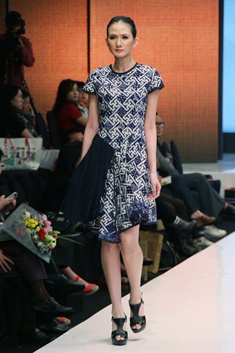 Jakarta, Indonesia - 16 Mei. Phillip Iswardono The Journey to the north sea. Jakarta Fashion & Food Festival 2013 at Grand Ballroom Harris Hotel. Kelapa Gading. 16 Mei 2013. Jakarta. [Foto: Mohammad Abduh/Wolipop]