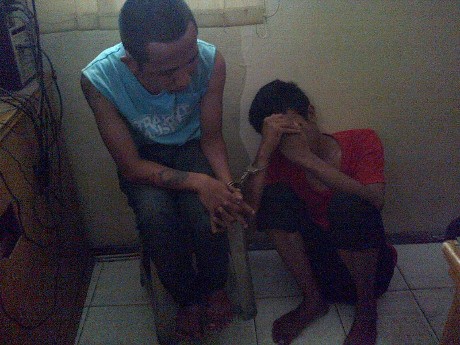 Polisi Tahan Dua Tersangka Perampas Motor Bocah 10 Tahun