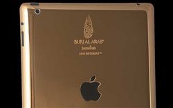 Menginap di Hotel Ini Dipinjami iPad Emas, Mau?