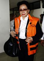 Ratna Dewi Umar Jalani Sidang Perdana