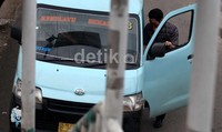 Imbas kenaikan BBM akan berimbas pada tarif angkutan umum.