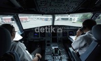 Kokpit Airbus A320. Saat ini Citilink mempunyai 22 unit pesawat baru tersebut dan akan terus bertambah 10 unit setiap tahun.