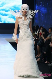 Jakarta, Indonesia - 16 Mei. Jimmy Fei-Fei Crystalistem. Jakarta Fashion & Food Festival 2013 at Grand Ballroom Harris Hotel. Kelapa Gading. 16 Mei 2013. Jakarta. [Foto: Mohammad Abduh/Wolipop]