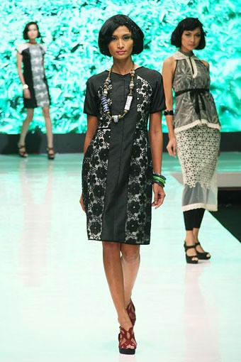 Jakarta, Indonesia - 16 Mei. M by Musa Universal[Poetri]. Jakarta Fashion & Food Festival 2013 at Grand Ballroom Harris Hotel. Kelapa Gading. 16 Mei 2013. Jakarta. [Foto: Mohammad Abduh/Wolipop]