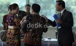 Anggota DPR Tampil Gaya Sebelum Paripurna