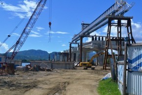 Proyek Jembatan Terpanjang di Indonesia Timur Bakal Selesai Tahun Depan