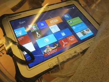 Toughpad FZ-G1 adalah tablet berbasis Windows 8 Pro dengan layar berukuran 10 inch. Memiliki bobot 1,1 Kg, dibekali prosesor Intel Core i5 generasi ketiga serta mendukung konektivitas 3G dan 4G. Di lini tablet, Panasonic juga baru memperkenalkan tablet berbasis Android, Toughpad A1.