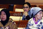 Gaya Inggrid Kansil di Raker