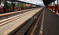 Kondisi stasiun tampak nyaman.