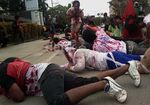 Parade Zombie Peringati 7 Tahun Lumpur Lapindo