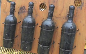 Setelah Disimpan di Bawah Laut 3 Bulan Wine Terasa Lebih Nikmat