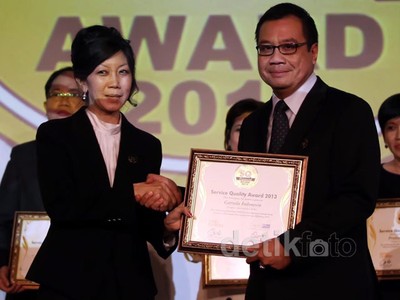 Garuda Indonesia Raih SQ Award 2013