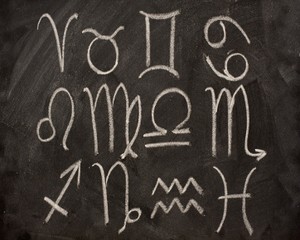 Ramalan Zodiak Anda Hari Ini
